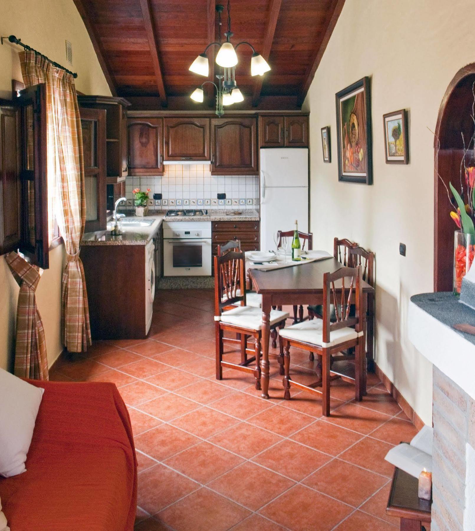 Casa Rural La Furnia 이코드레로스비노스 외부 사진
